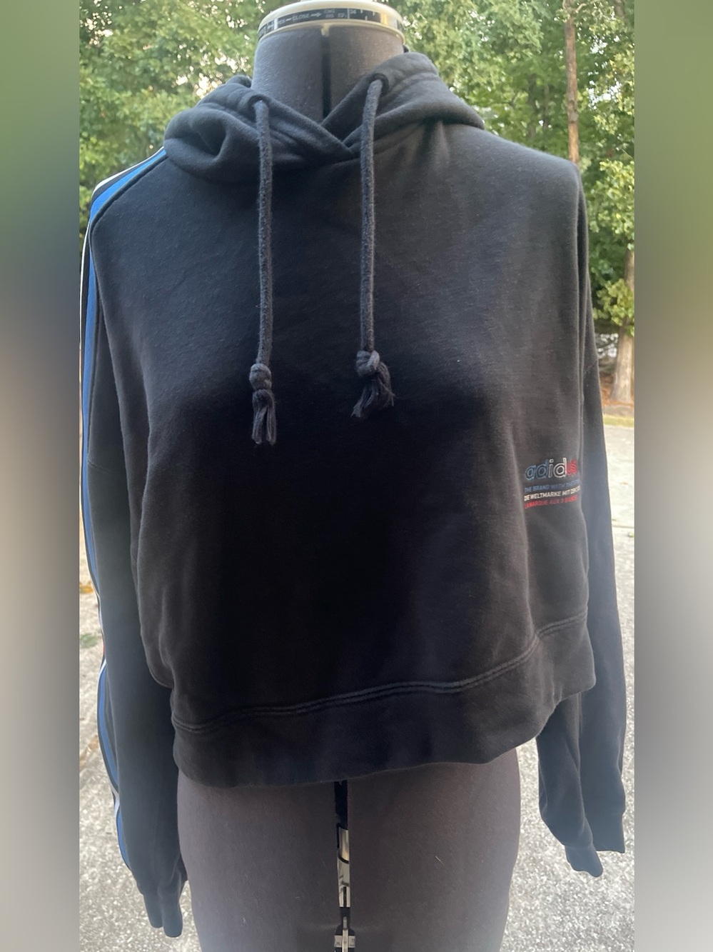 Adidas Cropped Hoodie Women’s Black Stripe Red White Blue USA Size Large